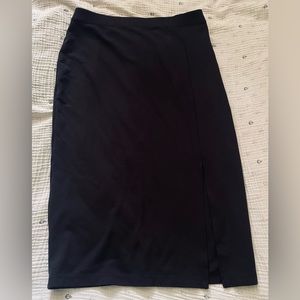 Nine West black skirt with front slit EUC - worn once. Size small